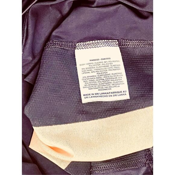 Nike Plum Pro Combat Fitted Dri-Fit Tank Top SMALL Activewear Workout Pilates - Picture 6 of 8